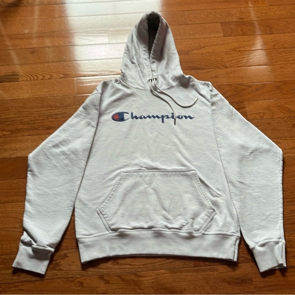 A boy, like new, medium sized hoodie